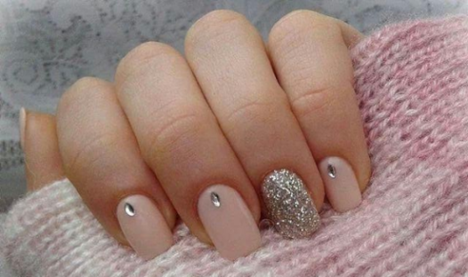 Motif semi permanent